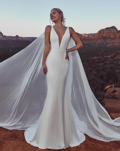 Lp2006 simple sexy wedding dress with cape and backless design1